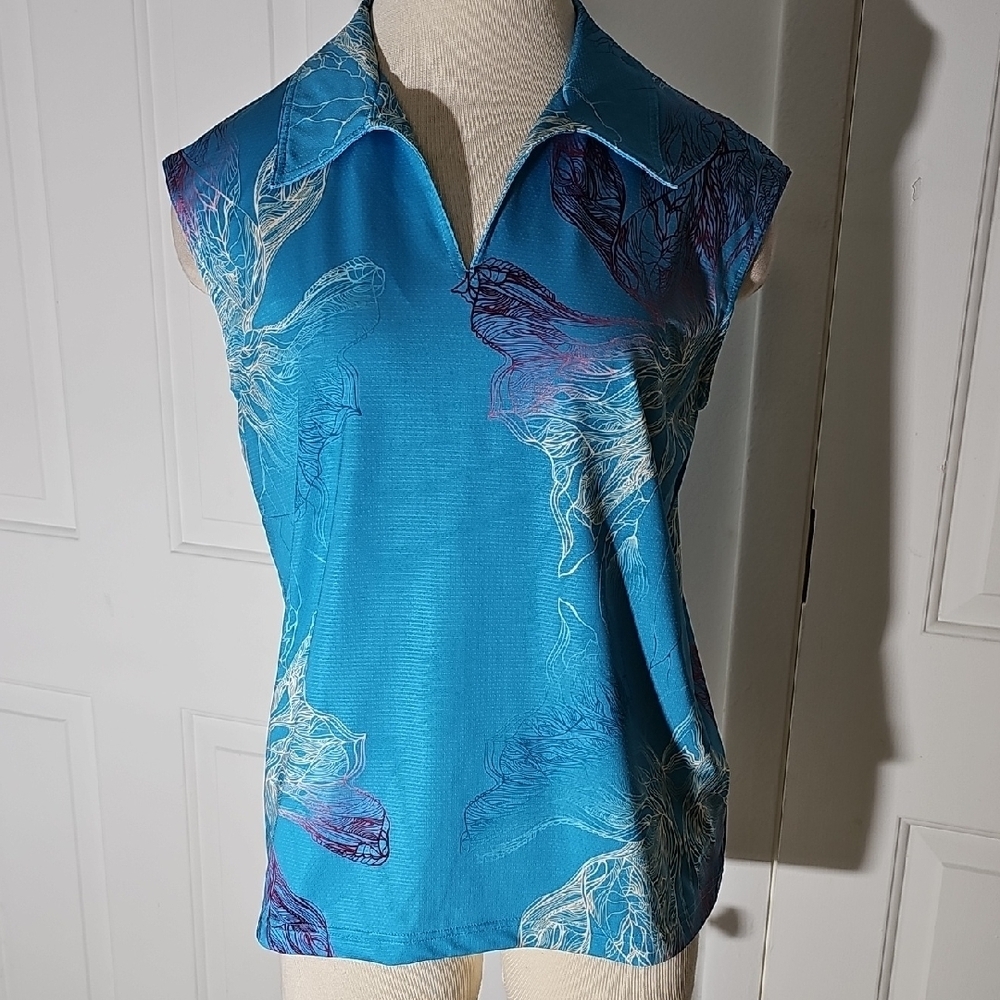 Nike Golf Womens Blue and Purple Women's Top. Henley‎ Neck. Size Large.